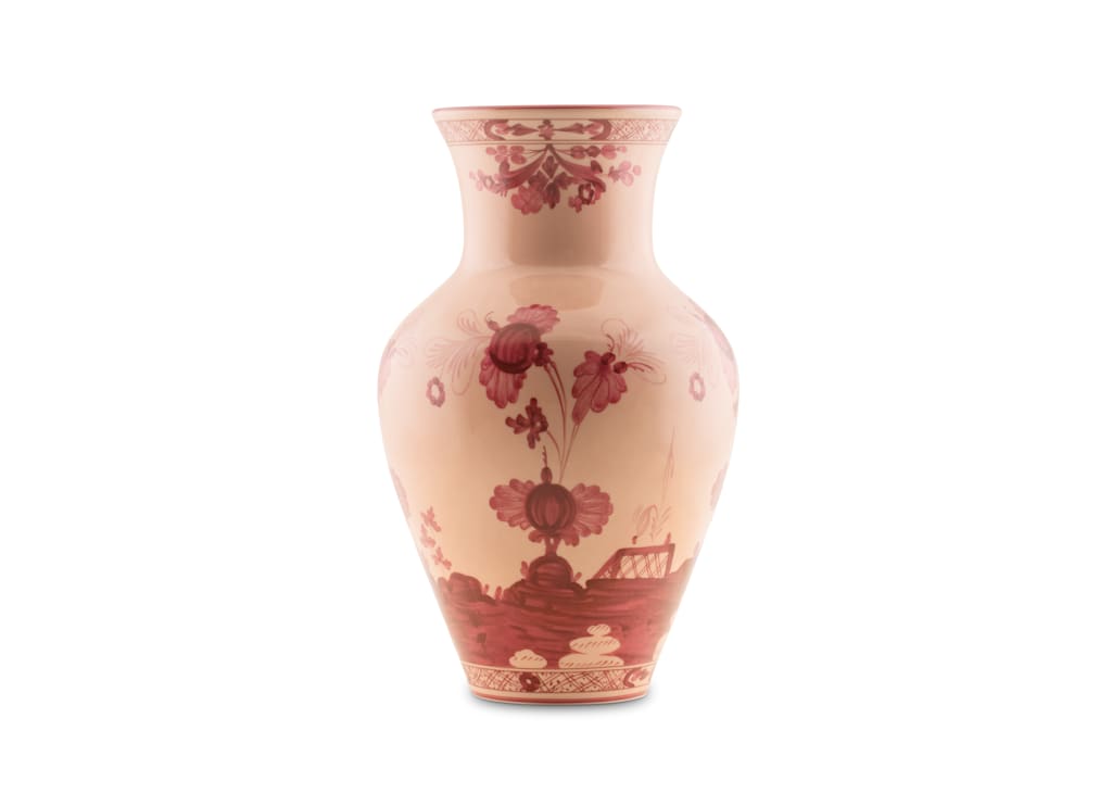 Oriente Italiano Ming Vase